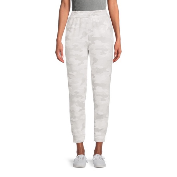 SECRET TREASURES WOMEN’S CUFFED SLEEP PANTS - Picture 1 of 4